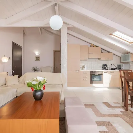 M&h Loft Apartmán *